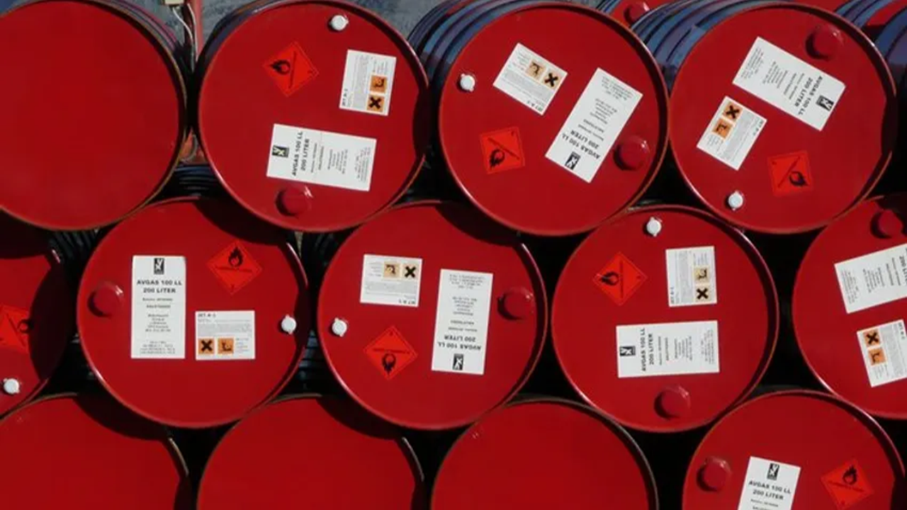 Brent petrolün fiyatı güne artışla başladı! Jeopolitik gelişmeler fiyatları nasıl etkileyecek?