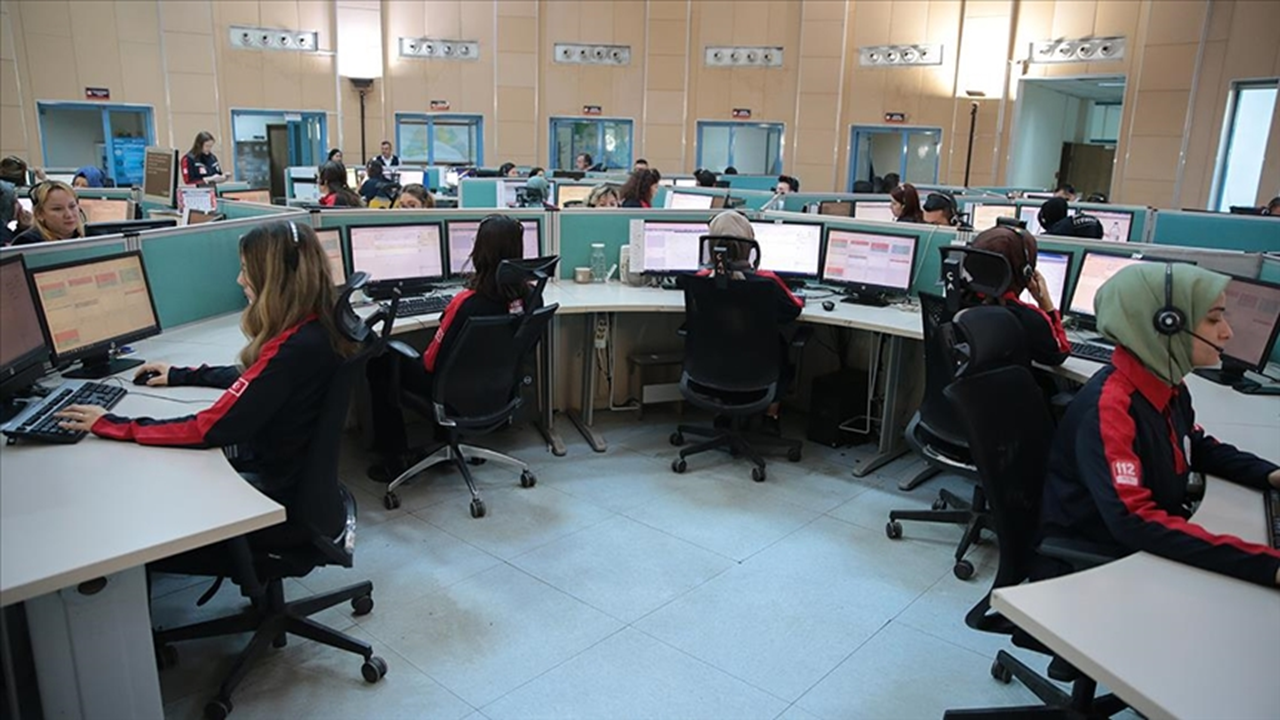 112ye-sahte-ihbar-yapanlar-yandi-15-bin-lira-ceza-geliyor-YVjs5LKV.png