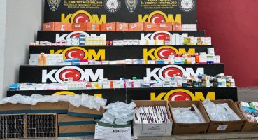 Adana’da yasa dışı ilaç operasyonu: Binlerce tıbbi ürün ele geçirildi