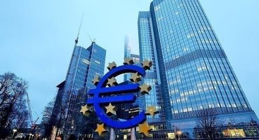 Euro Bölgesi’nde iş faaliyetlerinde büyüme yavaşladı, hizmet sektörü geriledi