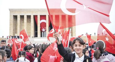 İş dünyasından 23 Nisan mesajı: “Bilgi ile donanan çocuklarımız geleceğimizin güvencesidir”