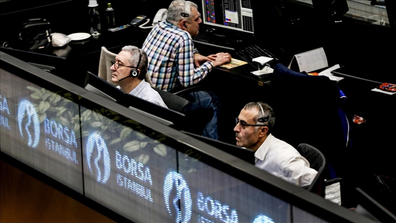 Piyasalarda temkinli seyir: Borsa düşüşle açıldı