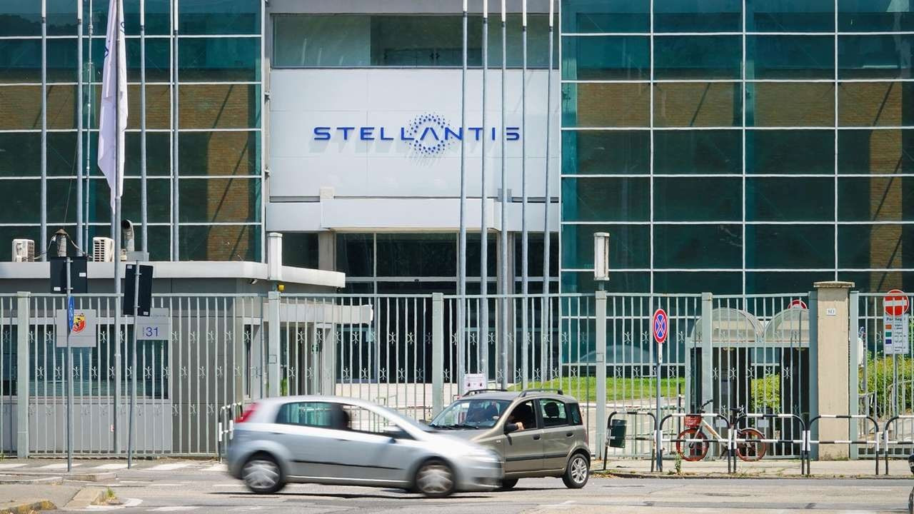 Stellantis’e hatalı hava yastıkları nedeniyle toplu dava