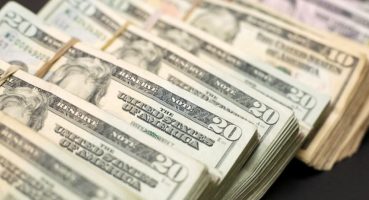 Dolarda jeopolitik satış