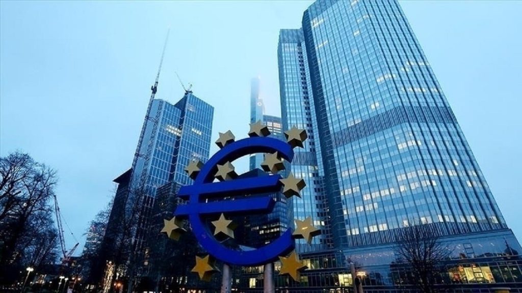 euro-bolgesinde-issizlik-martta-degismedi-F3b89hSM.jpg