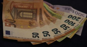 Gelişen piyasalar dolar yerine euro tahvillere yöneldi