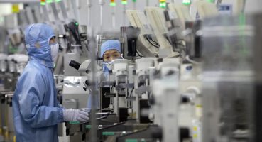 İlaç ve çip tarifeleri yolda