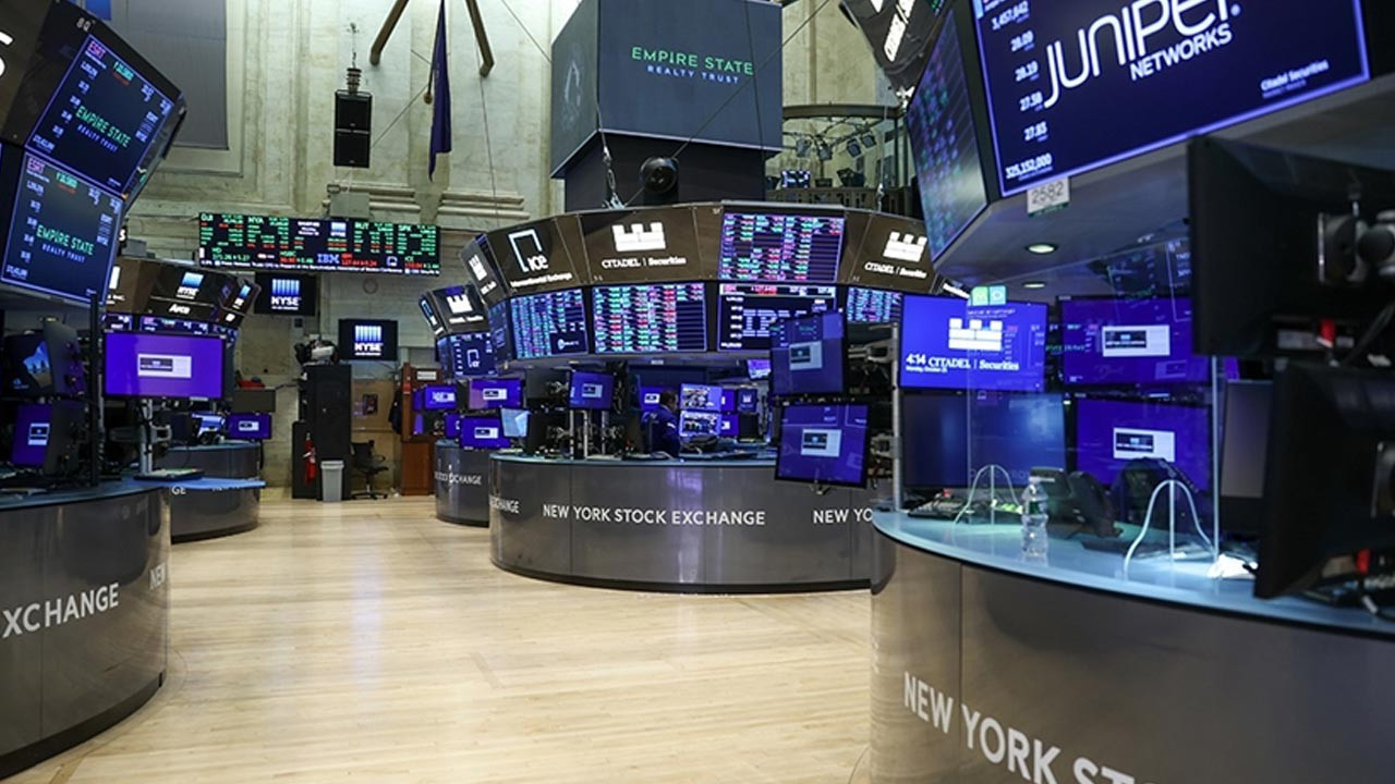new-york-borsasi-dususle-kapandi-MEJvrnLI.jpg