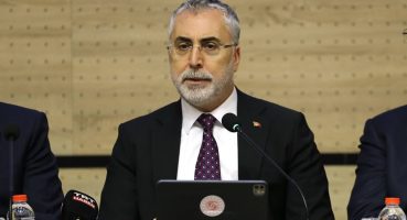 Bakan Işıkhan: İşgücüne katılım yükseldi, istihdam 208 bin kişi arttı