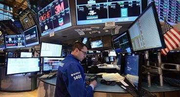 New York borsası yatay seyirle açıldı