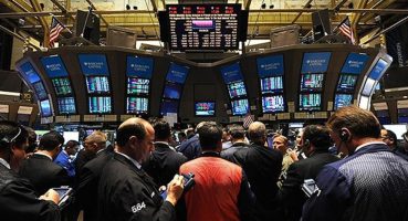 New York borsası düşüşle açıldı