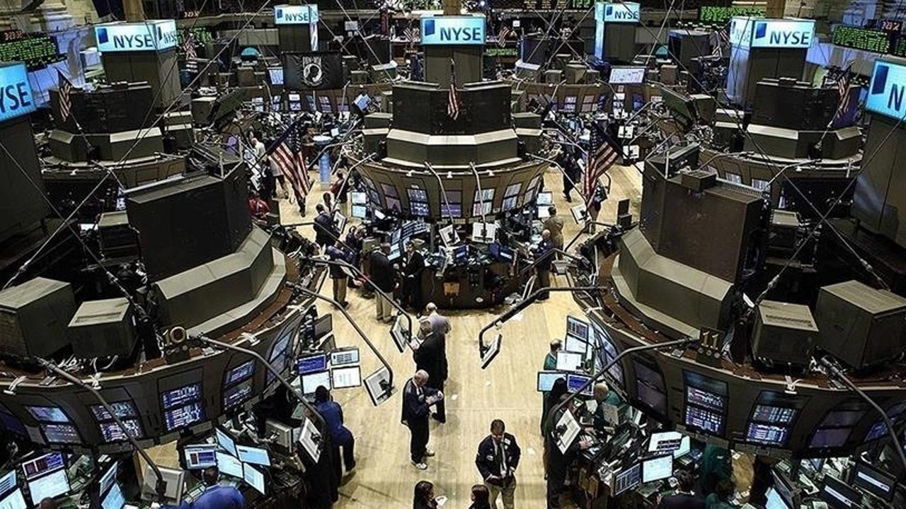 new-york-borsasi-dususle-kapandi-brtmJBfN.jpg